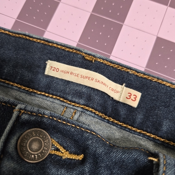Levi's Denim - Levis 720 High Rise Super Skinny Crop Size 34
